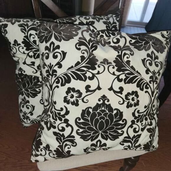 Source Unknown Other - Two damask pillows
